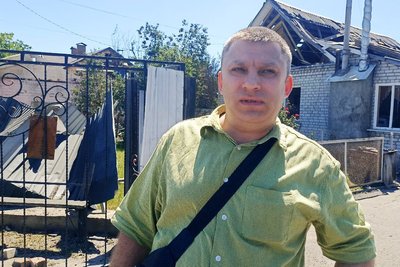 "Більше половини будівель в селі пошкоджені" — комісія визначає стан руйнації після вибухів поблизу Житомира "Більше половини будівель в селі пошкоджені" — комісія визначає стан руйнації після вибухів поблизу Житомира