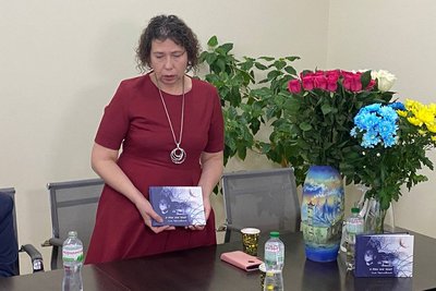 "Я птах між тенет": у Вінниці відбулася презентація збірки віршів загиблого оборонця Іллі Чернілевського "Я птах між тенет": у Вінниці відбулася презентація збірки віршів загиблого оборонця Іллі Чернілевського