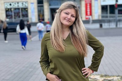 "Відчуваю, що моя праця має сенс": за 3 роки 3840 волинян долучилися до "Армії відновлення" "Відчуваю, що моя праця має сенс": за 3 роки 3840 волинян долучилися до "Армії відновлення"