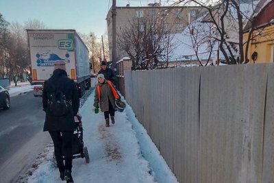 Ожеледиця у Житомирі: скільки комунальників та працівників керівних компанії долали наслідки негоди Ожеледиця у Житомирі: скільки комунальників та працівників керівних компанії долали наслідки негоди