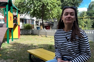 Жителі Малина скаржаться на сажу і шум від місцевої фабрики "Папір-Мал": що кажуть на підприємстві та в екоінспекції Жителі Малина скаржаться на сажу і шум від місцевої фабрики "Папір-Мал": що кажуть на підприємстві та в екоінспекції