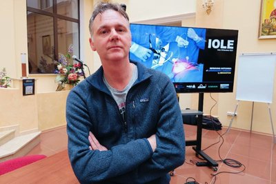 Медики з Великої Британії навчають у Луцьку українських лікарів сучасних методів лапароскопії Медики з Великої Британії навчають у Луцьку українських лікарів сучасних методів лапароскопії