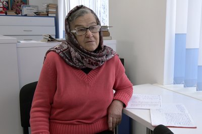 Волинські діалекти: вчителька зі Смідина Людмила Івануха Волинські діалекти: вчителька зі Смідина Людмила Івануха