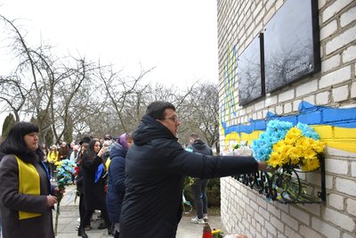 Пам'ятні дошки на честь загиблих оборонців відкрили у селі на Вінниччині Пам'ятні дошки на честь загиблих оборонців відкрили у селі на Вінниччині