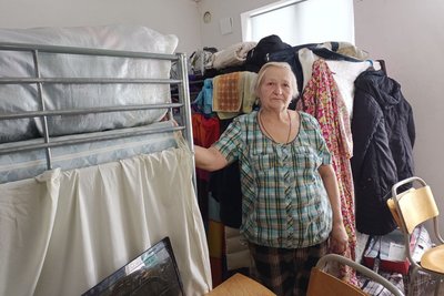Майже пів сотні переселенців живуть у реконструйованому під житло оздоровчому таборі на Волині Майже пів сотні переселенців живуть у реконструйованому під житло оздоровчому таборі на Волині