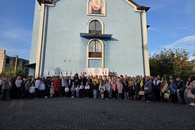 Предстоятель ПЦУ Епіфаній відвідав Житомир з нагоди 170-річчя з дня побудо-ви Свято-Михайлівського кафедрального собору Предстоятель ПЦУ Епіфаній відвідав Житомир з нагоди 170-річчя з дня побудо-ви Свято-Михайлівського кафедрального собору