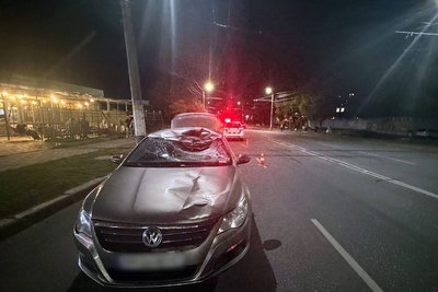 Смертельна ДТП: у Житомирі легковик збив прокурора, який помер від отриманих травм