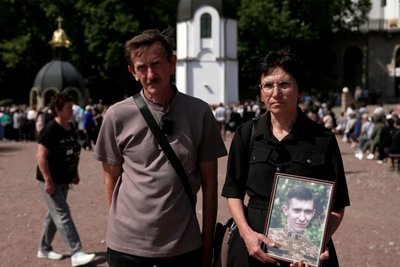 Сімʼя Осовських, Зарваниця Сімʼя Осовських, Зарваниця