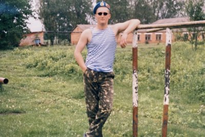 Житель Богодухівської громади Олександр Закорецький під час служби в армії Житель Богодухівської громади Олександр Закорецький під час служби в армії