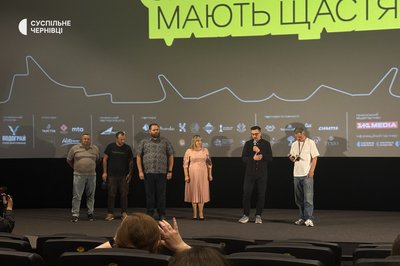 Інтерв’ю, прямі ефіри, увімкнення та репортажі: Суспільне Чернівці на Миколайчук OPEN Інтерв’ю, прямі ефіри, увімкнення та репортажі: Суспільне Чернівці на Миколайчук OPEN