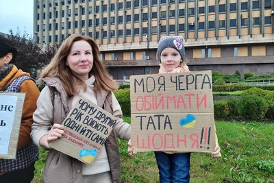 Право на демобілізацію: у Запоріжжі відбувся мирний пікет Право на демобілізацію: у Запоріжжі відбувся мирний пікет