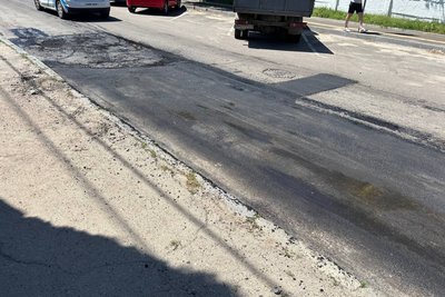 У Житомирі ремонтують дороги: на роботи виділили 33,5 мільйона гривень У Житомирі ремонтують дороги: на роботи виділили 33,5 мільйона гривень