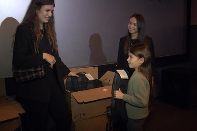 Польські благодійники подарували дітям переселенцям у Луцьку комп'ютери для навчання Польські благодійники подарували дітям переселенцям у Луцьку комп'ютери для навчання