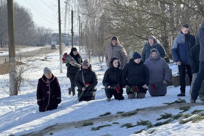 У Самотоївці попрощались із загиблим воїном Сергієм Поповським У Самотоївці попрощались із загиблим воїном Сергієм Поповським