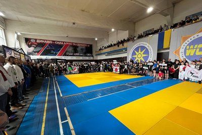 Понад 300 спортсменів з'їхалися до Луцька на чемпіонат України з козацького двобою Понад 300 спортсменів з'їхалися до Луцька на чемпіонат України з козацького двобою