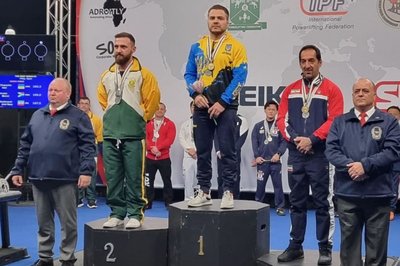 Українець Іван Чупринко став чемпіоном світу з паверліфтингу / фото - facebook.com/minmolodsport Українець Іван Чупринко став чемпіоном світу з паверліфтингу / фото - facebook.com/minmolodsport