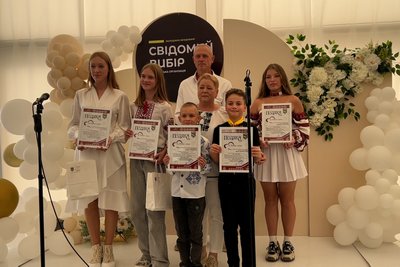 У Дубні на Рівненщині нагородили переможців унікального молодіжного проєкту У Дубні на Рівненщині нагородили переможців унікального молодіжного проєкту