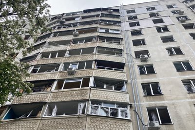Росія вдарила КАБами в центральній частині Харкова: є поранені Росія вдарила КАБами в центральній частині Харкова: є поранені