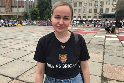 Пам'ятаємо про теракт в Оленівці — в Житомирі провели акцію на підтримку військовополонених та зниклих безвісти Пам'ятаємо про теракт в Оленівці — в Житомирі провели акцію на підтримку військовополонених та зниклих безвісти