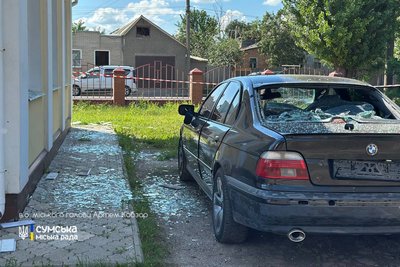 У Сумах загинула жінка внаслідок ще одного удару РФ У Сумах загинула жінка внаслідок ще одного удару РФ