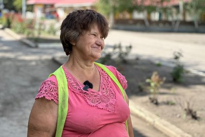 Як у селищі Новодонецьке місцеві вже два тижні живуть без електрики Як у селищі Новодонецьке місцеві вже два тижні живуть без електрики