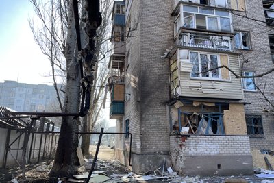 Херсон, багатоповерхівка, обстріли Херсон, багатоповерхівка, обстріли