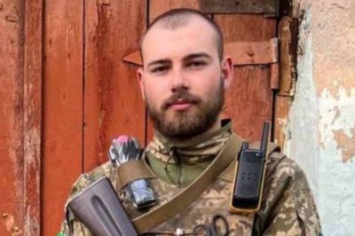 "Мій обов'язок — захищати Батьківщину": мати бійця, який воював на Харківщині, добивається посмертної нагороди для сина "Мій обов'язок — захищати Батьківщину": мати бійця, який воював на Харківщині, добивається посмертної нагороди для сина