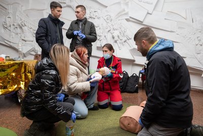 Понад 2,5 тис. киян відвідали в метро тренінги меддопомоги: заняття проводитимуть частіше