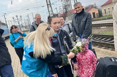 До Львова евакуаційним потягом доправили понад 60 людей із зони бойових дій До Львова евакуаційним потягом доправили понад 60 людей із зони бойових дій