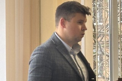 У Бердичеві на Житомирщині двоє із трьох суддів у справі про підпал автомобілів заявили про самовідвід: що відомо У Бердичеві на Житомирщині двоє із трьох суддів у справі про підпал автомобілів заявили про самовідвід: що відомо