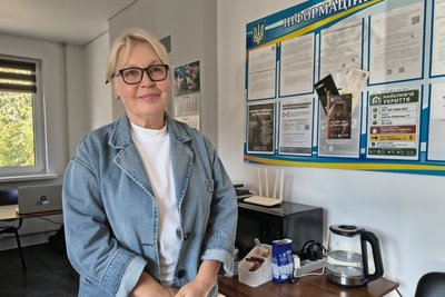 Допомога ВПО: як в Житомирі працює Центр життєстійкості для переселенців із Луганщини Допомога ВПО: як в Житомирі працює Центр життєстійкості для переселенців із Луганщини