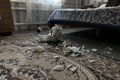 Російські військові вдарили сімома КАБами по Сумській громаді: є поранені Російські військові вдарили сімома КАБами по Сумській громаді: є поранені