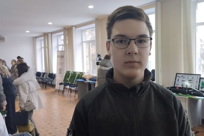 Дрони, міни та снаряди та як працюють протитанкові симулятори: у Житомирі провели відкритий урок із Захисту України Дрони, міни та снаряди та як працюють протитанкові симулятори: у Житомирі провели відкритий урок із Захисту України