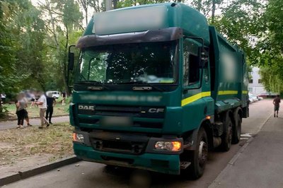 Смертельні ДТП: на Житомирщині протягом дня внаслідок аварій загинули дві людини Смертельні ДТП: на Житомирщині протягом дня внаслідок аварій загинули дві людини