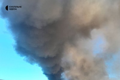 Над Одесою видно чорний дим: яка причина Над Одесою видно чорний дим: яка причина