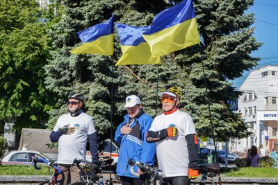 "Шануймо пам'ять захисників України" — у Житомирі зустріли всеукраїнський ветеранський велопробіг "Шануймо пам'ять захисників України" — у Житомирі зустріли всеукраїнський ветеранський велопробіг