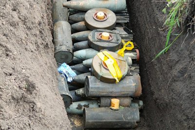 Усвідомлюють ризики та розуміють ціну помилки: вінницькі поліцейські про розміновування деокупованих областей Усвідомлюють ризики та розуміють ціну помилки: вінницькі поліцейські про розміновування деокупованих областей