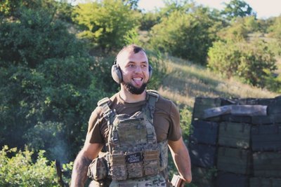 "Я хочу миру для нашої країни", — ветеран війни з Житомира Віталій Іващук "Я хочу миру для нашої країни", — ветеран війни з Житомира Віталій Іващук