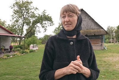 "Діти постійно бігають до тата на могилу": дружина загиблого прикордонника з Волині розповіла про чоловіка "Діти постійно бігають до тата на могилу": дружина загиблого прикордонника з Волині розповіла про чоловіка