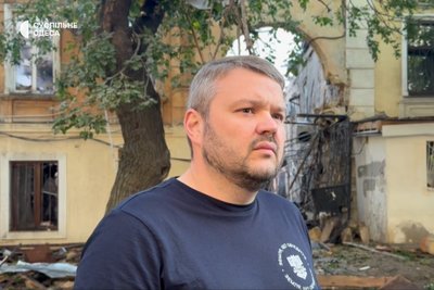 В Одесі понад 10 поранених після атаки: тривають пошуки під завалами В Одесі понад 10 поранених після атаки: тривають пошуки під завалами