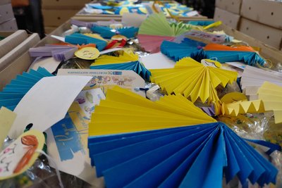 Великдень на фронт — у Житомирі освятили паски для українських воїнів