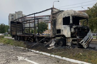 На Сумщині обстріл далекобійною зброєю травмував жінку, зафіксовано понад 40 атак за добу На Сумщині обстріл далекобійною зброєю травмував жінку, зафіксовано понад 40 атак за добу