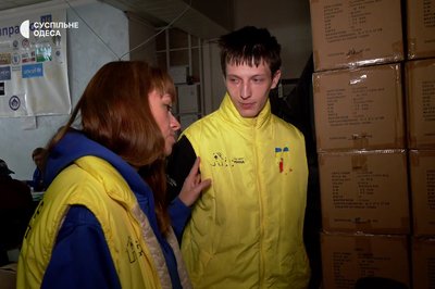 Волонтерить в Одесі та мріє навідати рідних: історія 21-річного переселенця з Краматорська