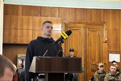Справа про вимагання, вбивство та викрадення людей: суд у Житомирі заслухав 2 потерпілих Справа про вимагання, вбивство та викрадення людей: суд у Житомирі заслухав 2 потерпілих