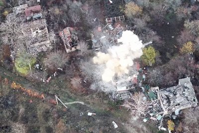 Приватний сектор у Куп'янську під час зачистки міста Приватний сектор у Куп'янську під час зачистки міста