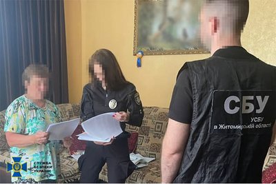 На Житомирщині голову і двох посадовиць громади підозрюють у корупції і привласненні грошей На Житомирщині голову і двох посадовиць громади підозрюють у корупції і привласненні грошей