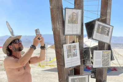 На фестивалі Burning Man від України представили інсталяцію — птаха Фенікса