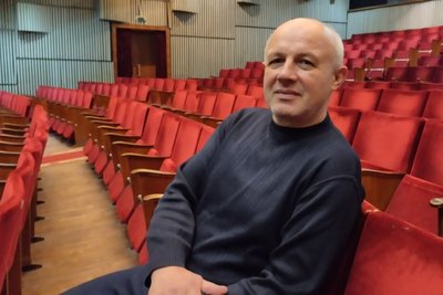 "35 років служу цьому театру", — Микола Карпович, актор житомирського театру імені Івана Кочерги "35 років служу цьому театру", — Микола Карпович, актор житомирського театру імені Івана Кочерги