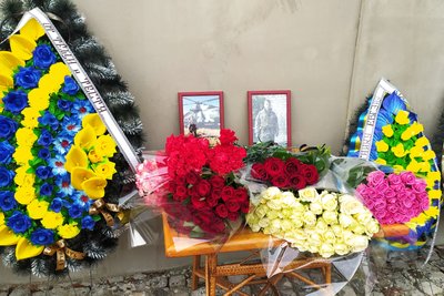 Пів року упізнання: у Харкові поховали оборонця Маріуполя