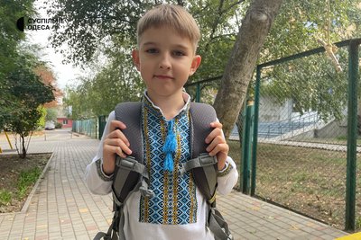 "Ми довго приймали це рішення": мати четверокласника з Одеси, який пішов вчитись очно "Ми довго приймали це рішення": мати четверокласника з Одеси, який пішов вчитись очно